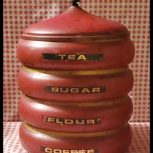 Set of 3 Lincoln BeautyWare stacking canisters 4 t